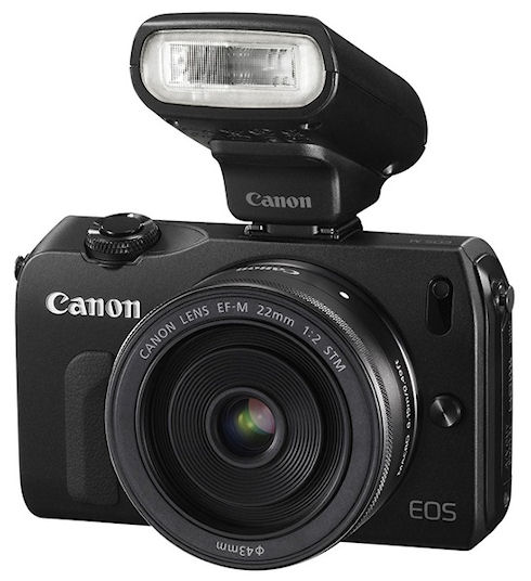 Первая беззеркальная камера Canon EOS M