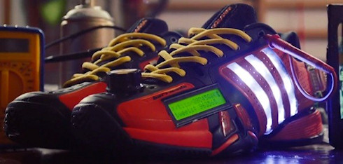 Social Media Shoe - социальные кроссовки от Adidas
