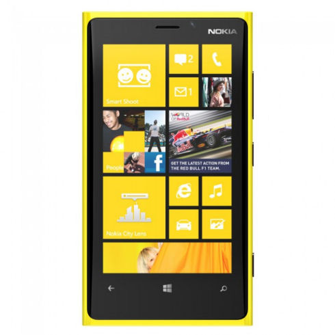 Nokia Lumia 920 – яркий смартфон с беспроводной зарядкой