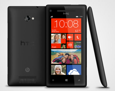 HTC 8X – мощный и яркий