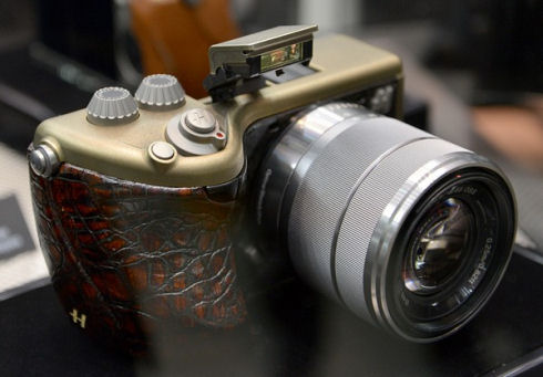 Драгоценный Hasselblad Lunar