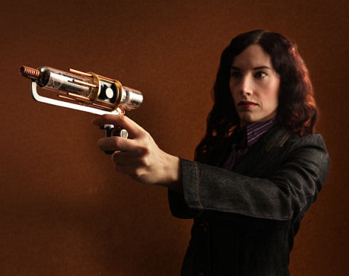 Пистолет Тесла из сериала Хранилище 13
