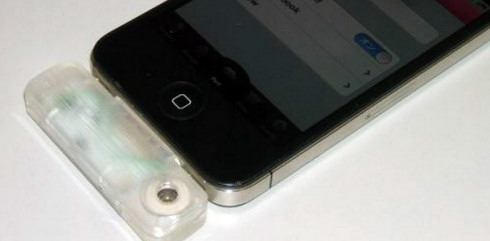Чем пахнет iPhone?