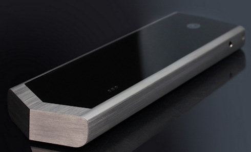 Gresso выпустила 333 титановых телефона Regal Titanium