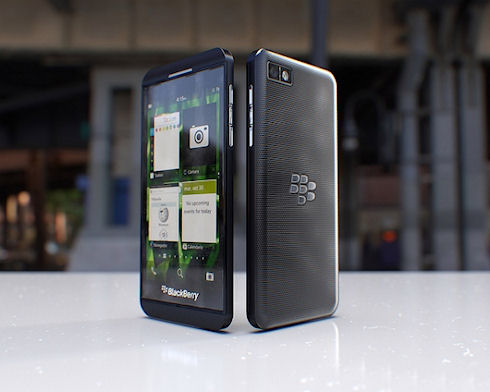 Видео-обзор нового смартфона Blackberry Z10