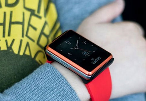 Телефон в часах WiMe NanoWatch Phone