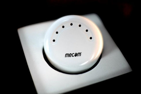 Стильная компакт-камера MeCam