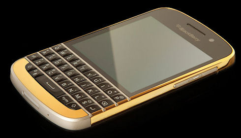 BlackBerry Q10 в золотом корпусе
