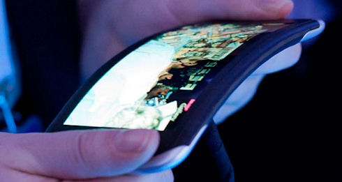 LG покажет гибкий небьющийся дисплей