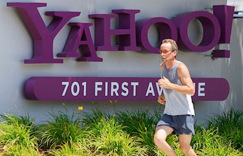 Yahoo закрывает браузер Axis и 11 других проектов