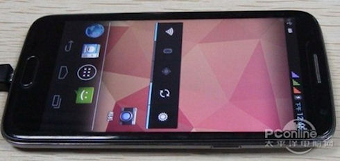 GooPhone X1+ - китайский трехсимочник скоро в продаже