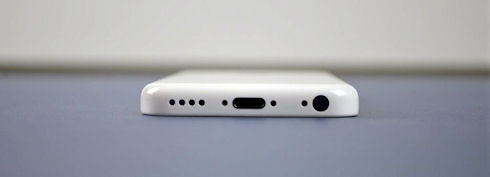 Цена iPhone 5C составит 490 долларов