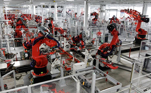 Google и Foxconn заменят людей роботами