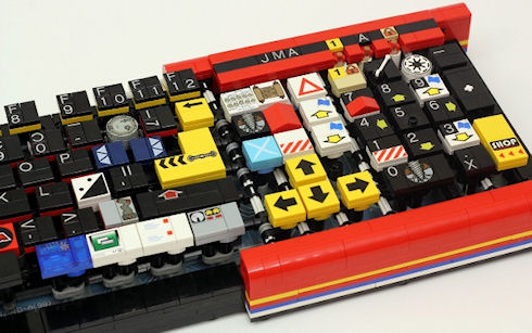 Lego-клавиатура для игр и работы