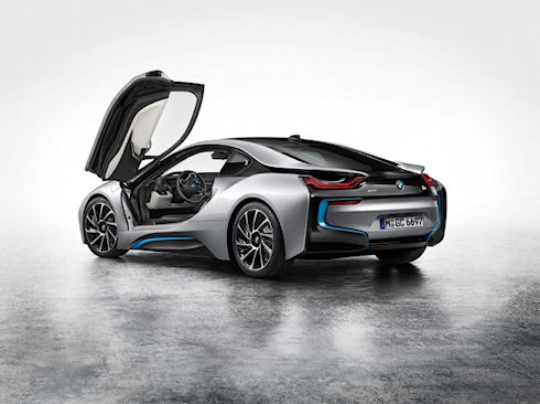 BMW i8 – встречайте мощный гибрид из Баварии