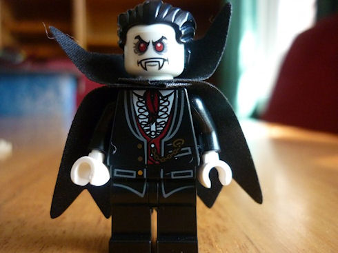 Конструкторы Lego назвали «орудием дьявола»