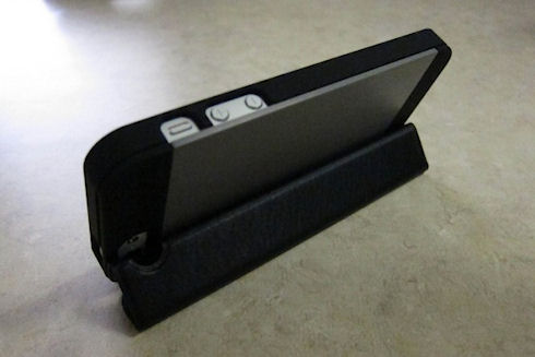 Logitech case+ - многофункциональные аксессуары для iPhone