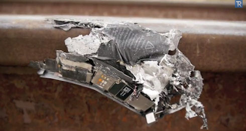 iPhone 5S испытали с помощью железнодорожного состава