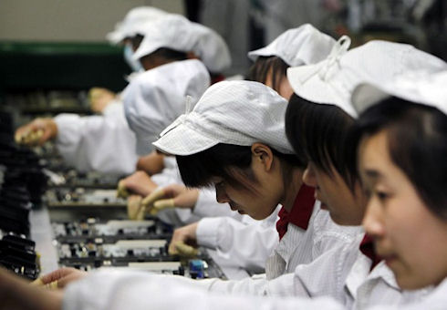 Apple отказалась от химикатов при сборке iPhone и iPod