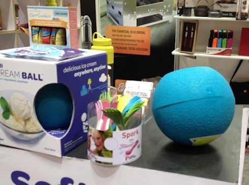 Мяч и мороженное в Kickball Ice Cream Maker