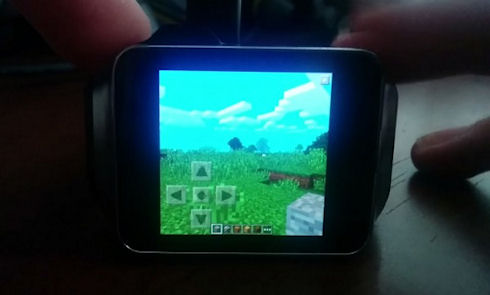 Мобильный Minecraft запустила на часах Samsung Gear Live