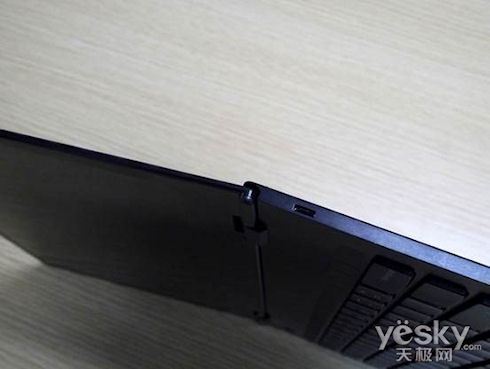 Lenovo создала прототип ультрабука толщиной менее 10 мм