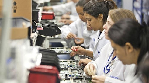 Reuters: HTC готовится к продаже заводов
