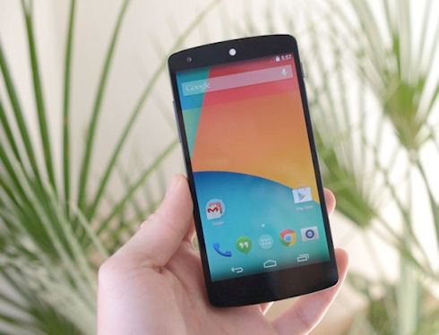 Google Nexus 5 – первый смартфон на Android 4.4 KitKat