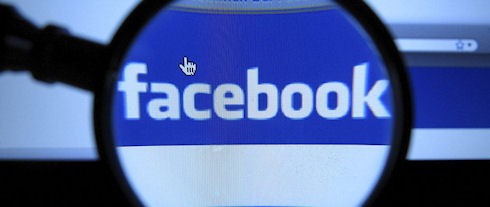 Перзидента Роисси заблокировали в Facebook