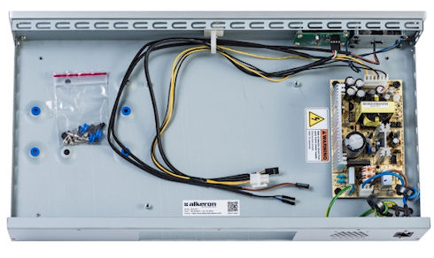 Class-E 211 – стильный компьютерный корпус от Alkeron Hardware