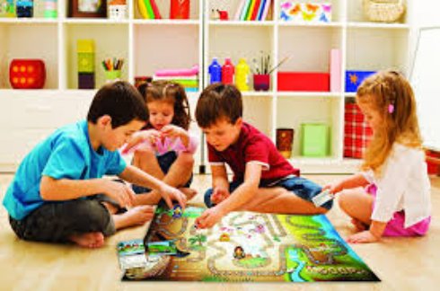 Играйте с детьми в настольные игры