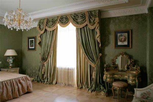 Классические шторы в интерьере