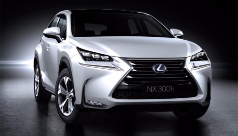 Lexus NX300h: какой он?