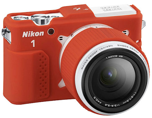 Новинка от Nikon сможет снимать под водой