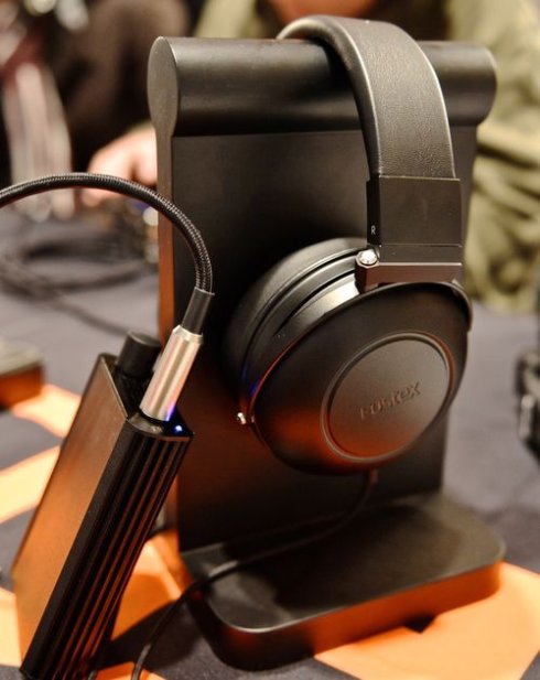 Редкие Fostex TH 600
