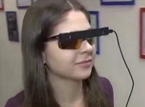 Россияне создали первые 3D-очки для слепых