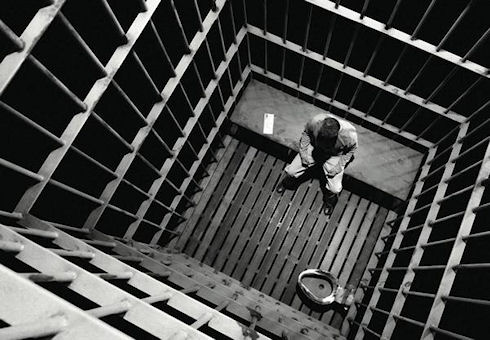 Тюрьмы будут строить в ипотеку